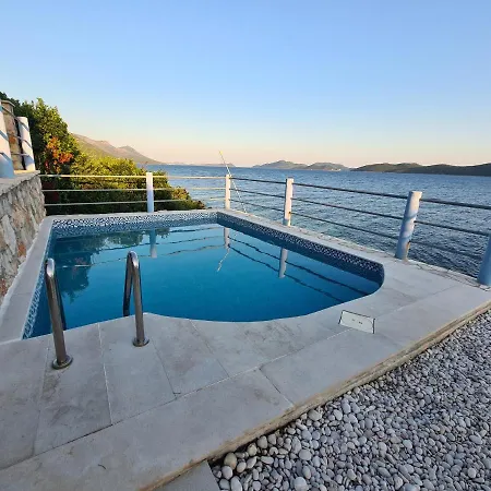 Feriehus Sea Oasis Ratac *
