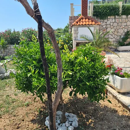 Сasa de vacaciones Sea Oasis Ratac Slano